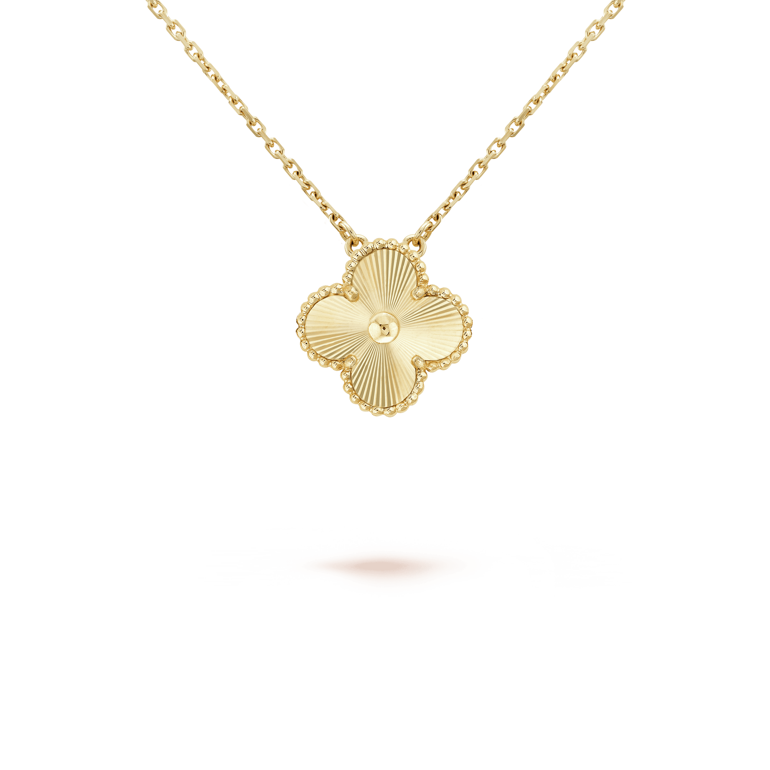 18K Vintage Clover Pendant Necklace