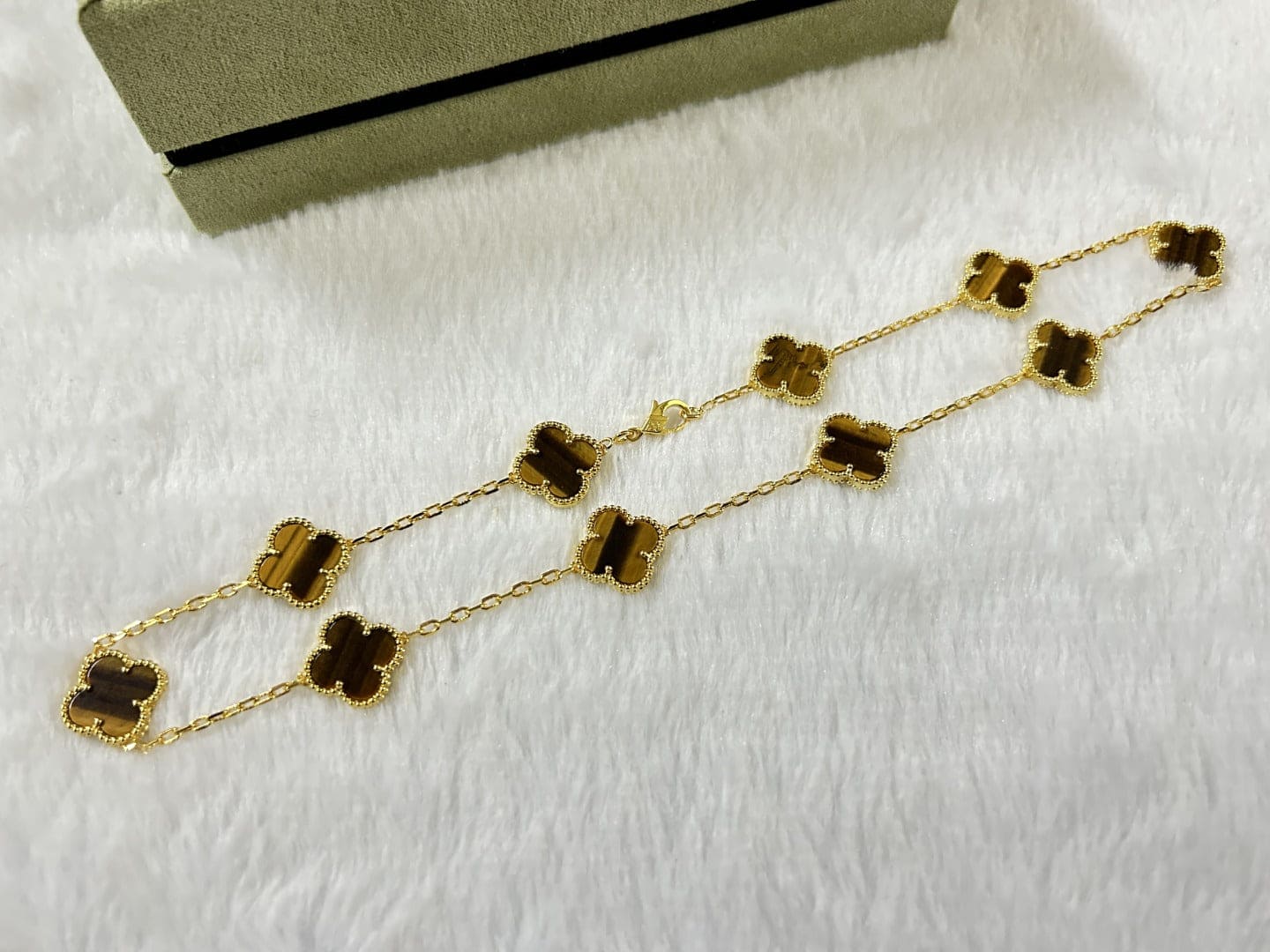 18K Vintage Clover Tiger Eye 10 Motifs Necklace