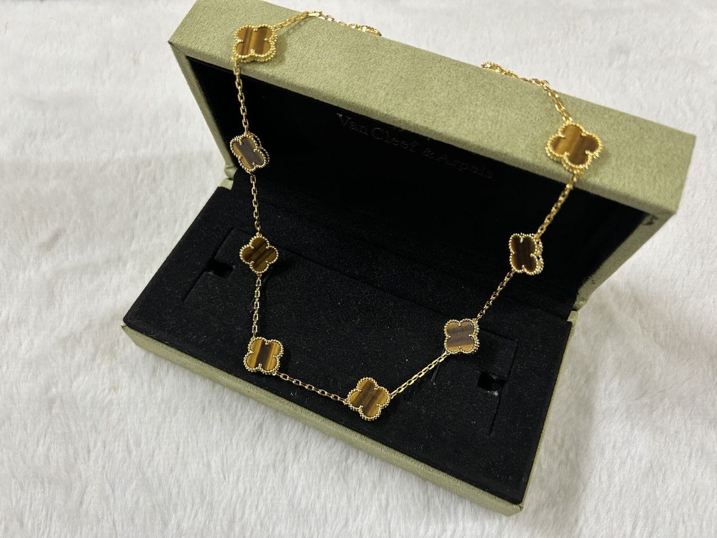 18K Vintage Clover Tiger Eye 10 Motifs Necklace