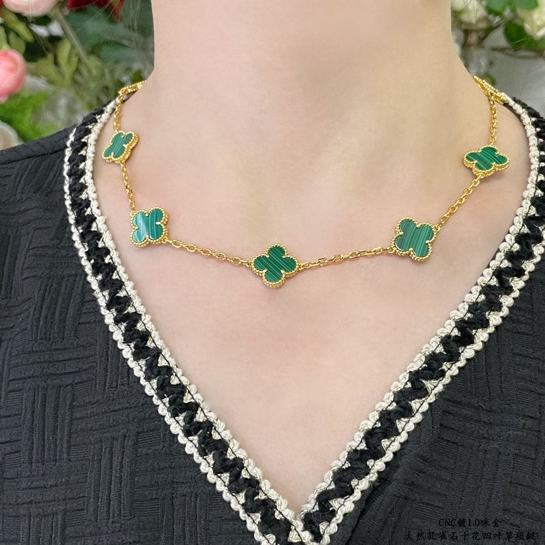 18K Vintage Clover Malachite 10 Motifs Necklace