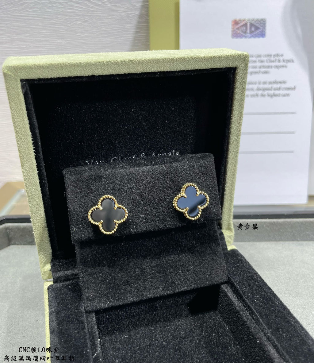 Pendientes Trébol Vintage Negros en Oro 18K