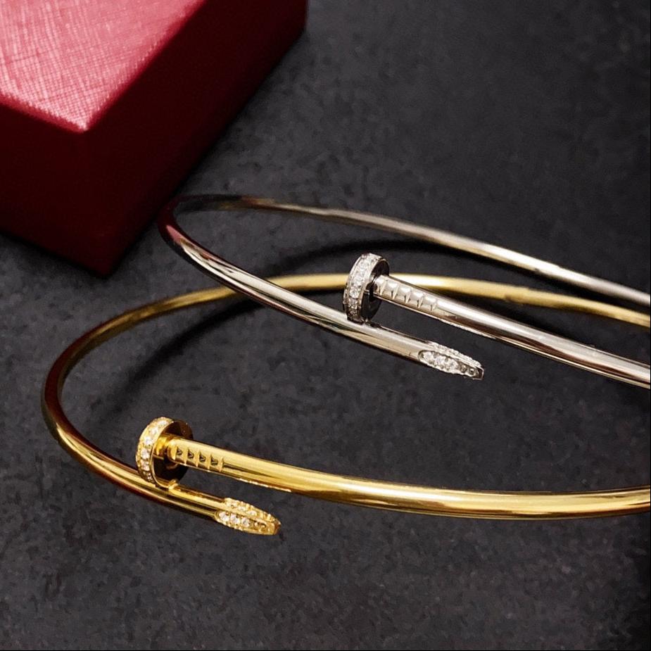 18K Nail Design Diamond Necklace