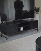 GLASTONBURY テレビボード ブラック 幅140cm｜レトロ調 収納棚付き TV台 配線管理対応