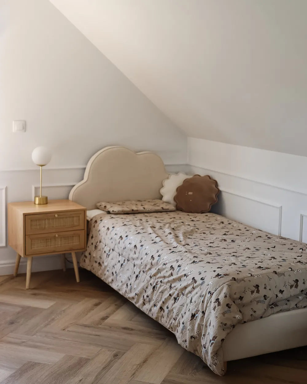 Perote ペローテ ナイトテーブル 2引き出し ラタン前面 ライトブラウン