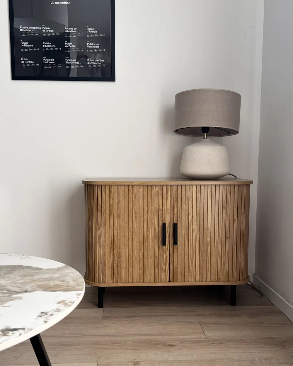 BRADLEY サイドボード ブラウン 引き戸収納 レトロ調 木目調キャビネット