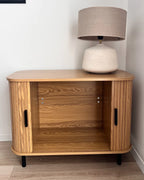 BRADLEY サイドボード ブラウン 引き戸収納 レトロ調 木目調キャビネット