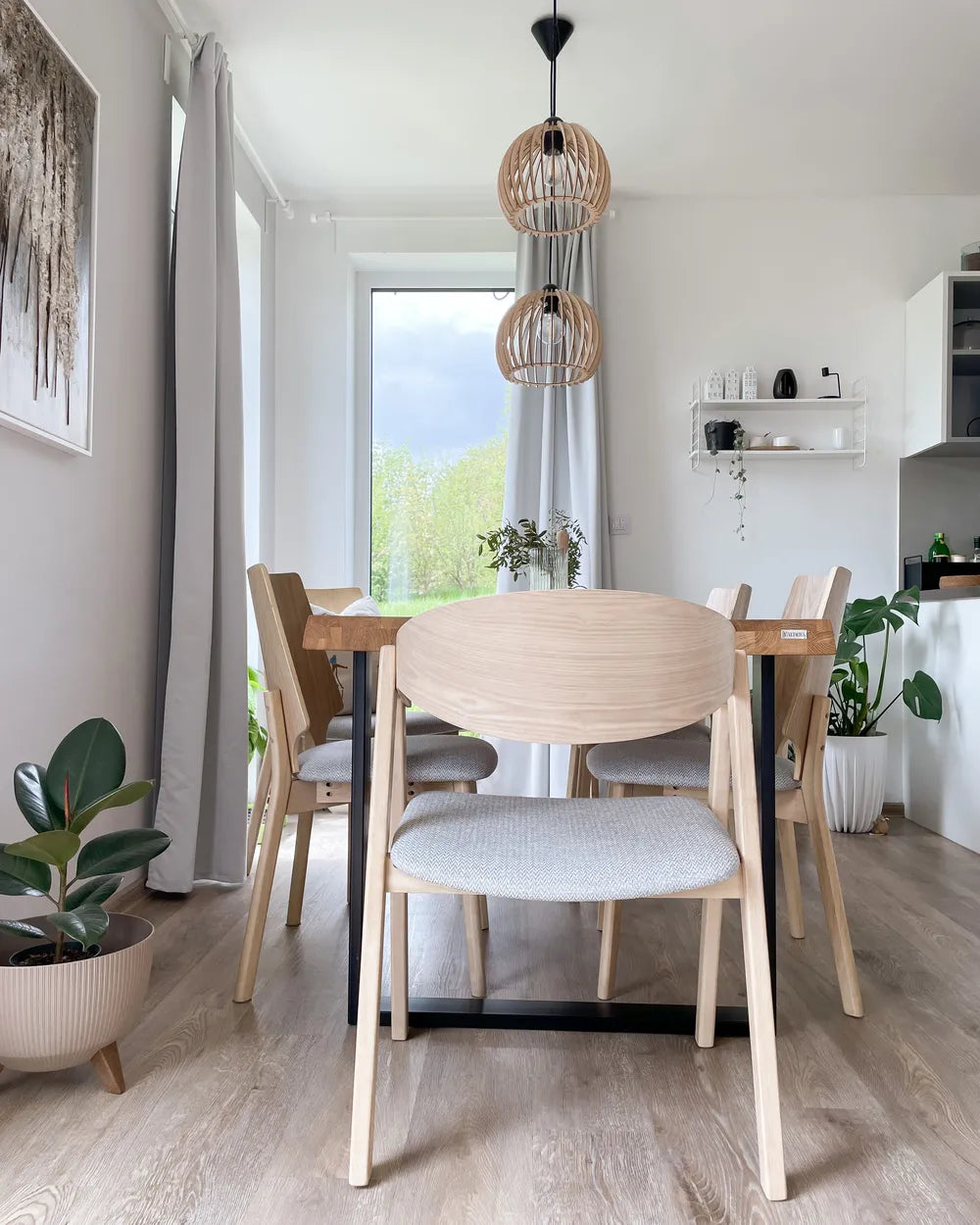 ABEE 木製ダイニングチェア 2脚セット（ライトブラウン）