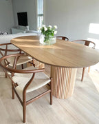 ダイニングテーブル SHERIDAN 180×100cm 楕円形 MDF天板 ラバーウッド脚 8人掛け - Kiremia