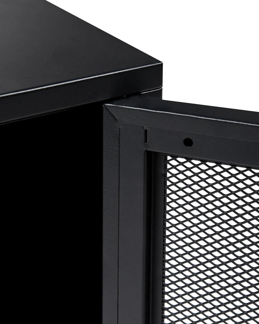 OSSETT オセット メタルブラック ナイトテーブル メタルメッシュ扉付き スチール製 モダンデザイン