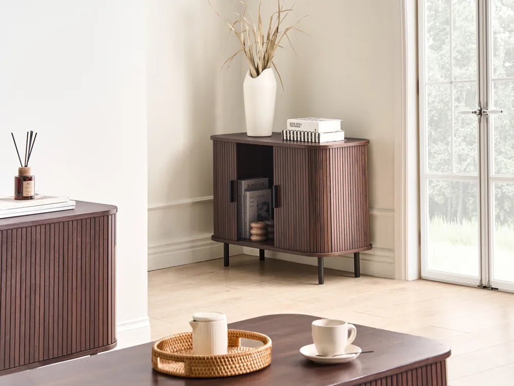 BRADLEY サイドボード ダークブラウン 引き戸収納 レトロ調 木目調キャビネット