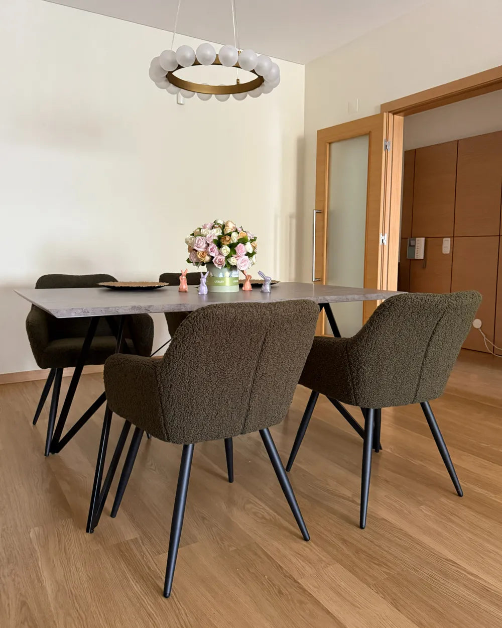 BUSCOT ダイニングテーブル コンクリート調 グレー 160×90cm